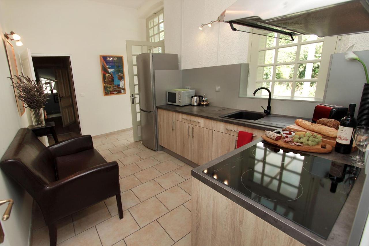 Villa Aimee Luxury Apartments With Heated Pool Vals-les-Bains Quarto foto