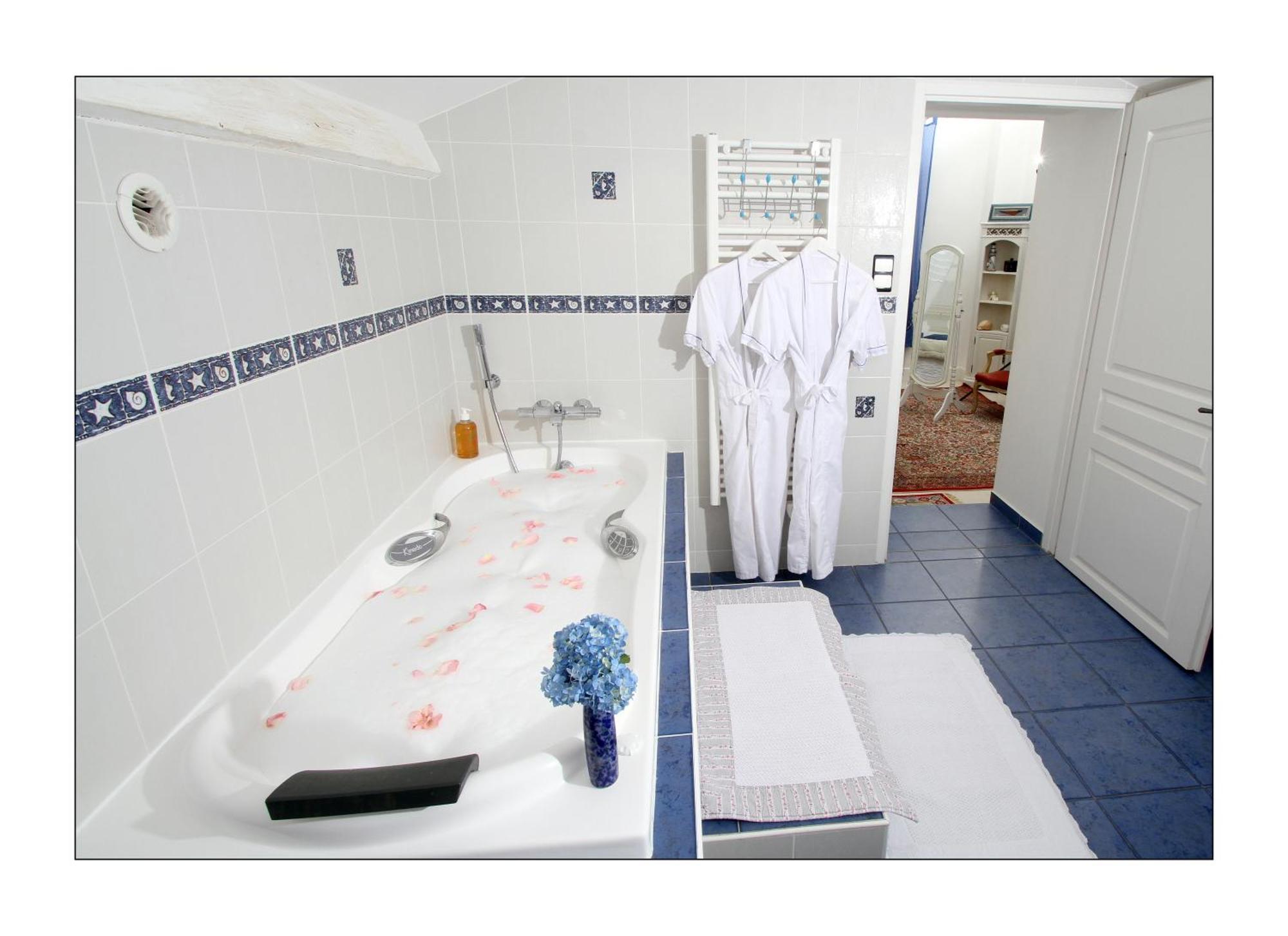 Villa Aimee Luxury Apartments With Heated Pool Vals-les-Bains Exterior foto